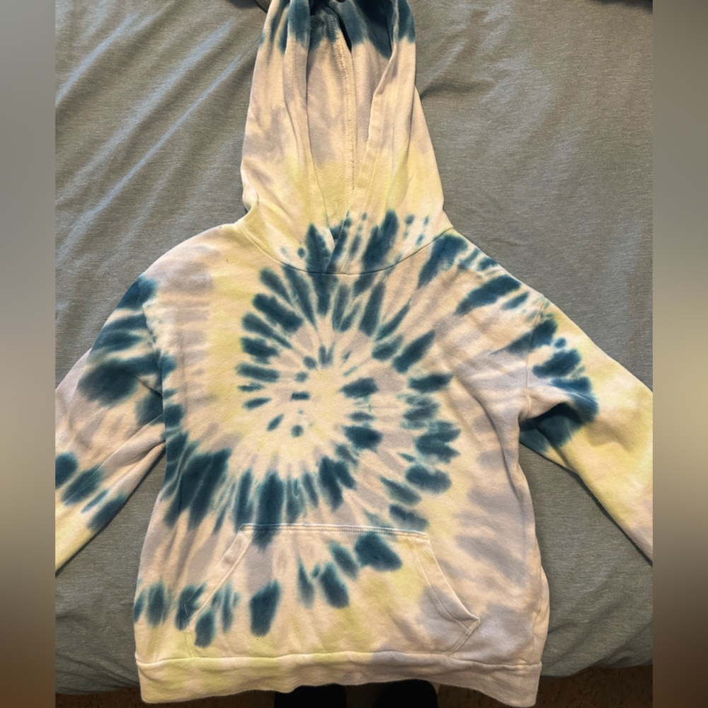 Tie-Dye Hoodie in Blue and Yellow